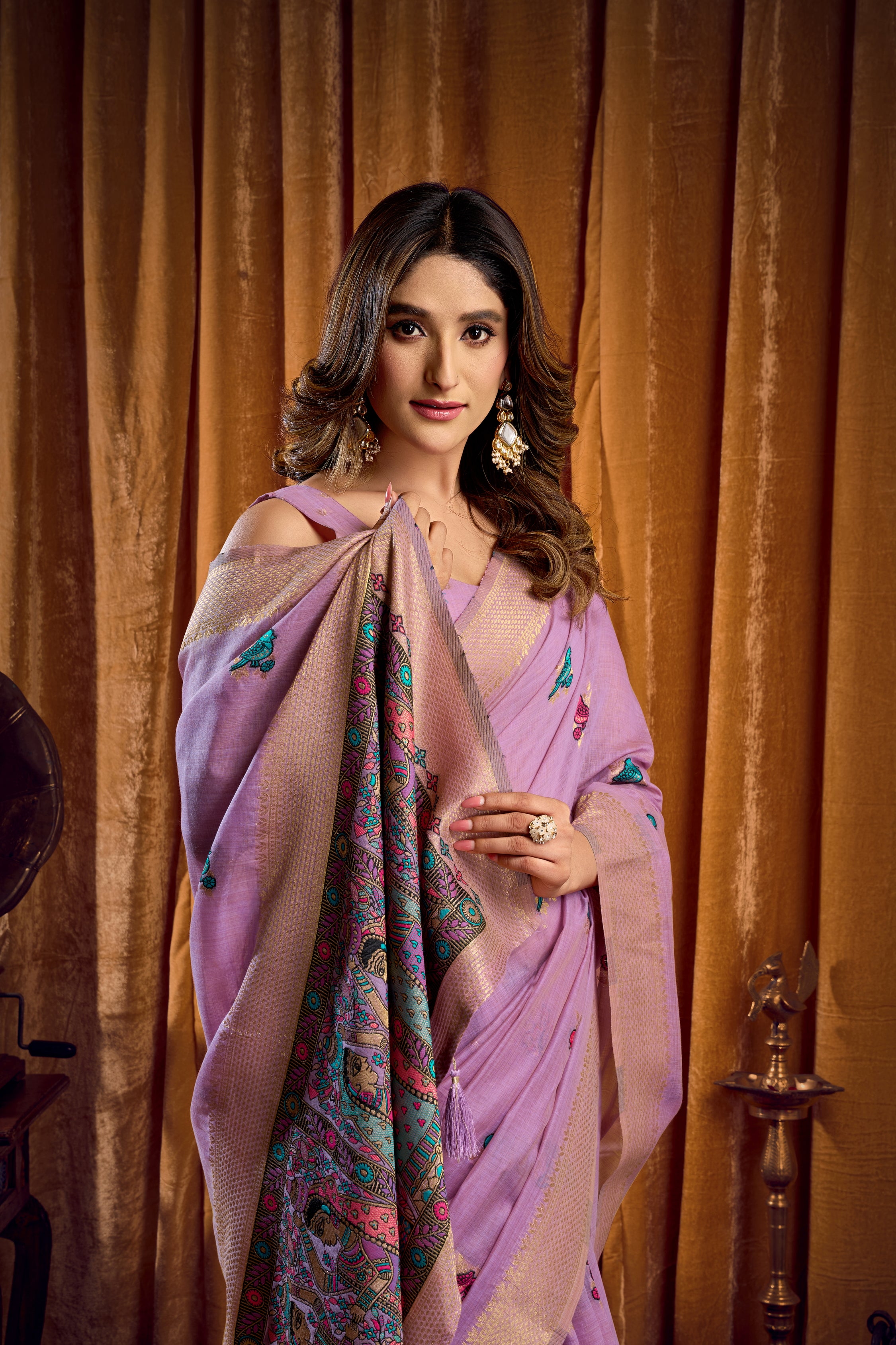 Lavender Khadi Cotton Saree With Elegant Jhallar Border Paired With A Katha Work Modal With Mina & Zhallar