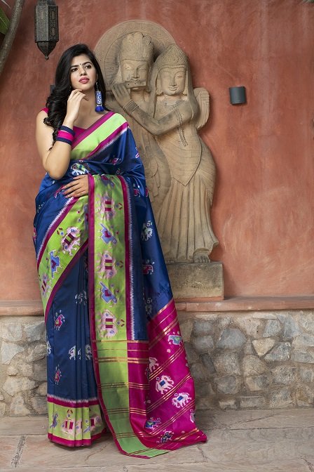 Royal Traditional Look Exclusive Weaving Silk Work Sarees