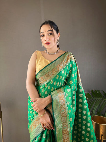 Green Soft Silk Rich Pallu Woven Saree