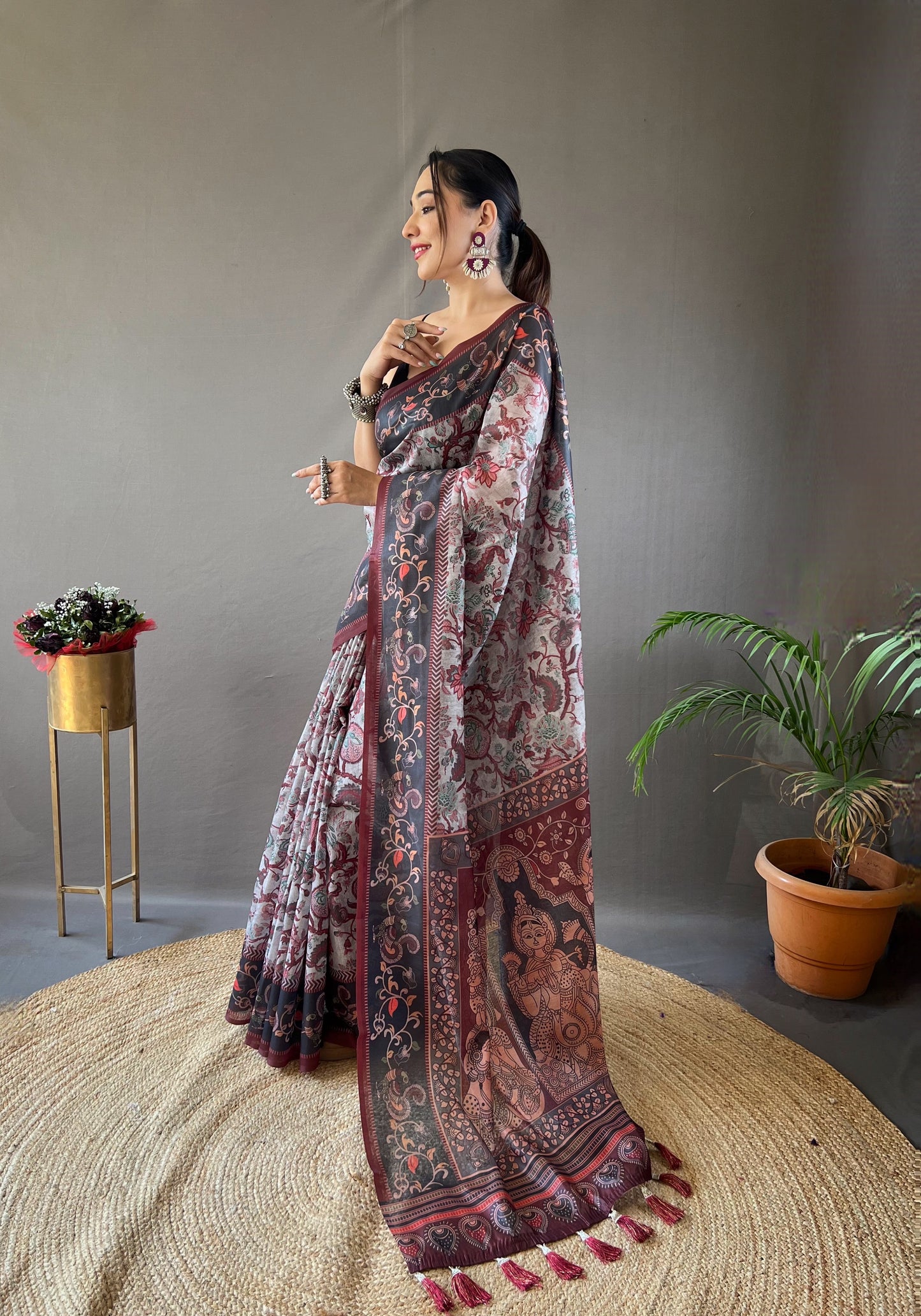 Grey Italian Digital Print Cotton Weaves Saree