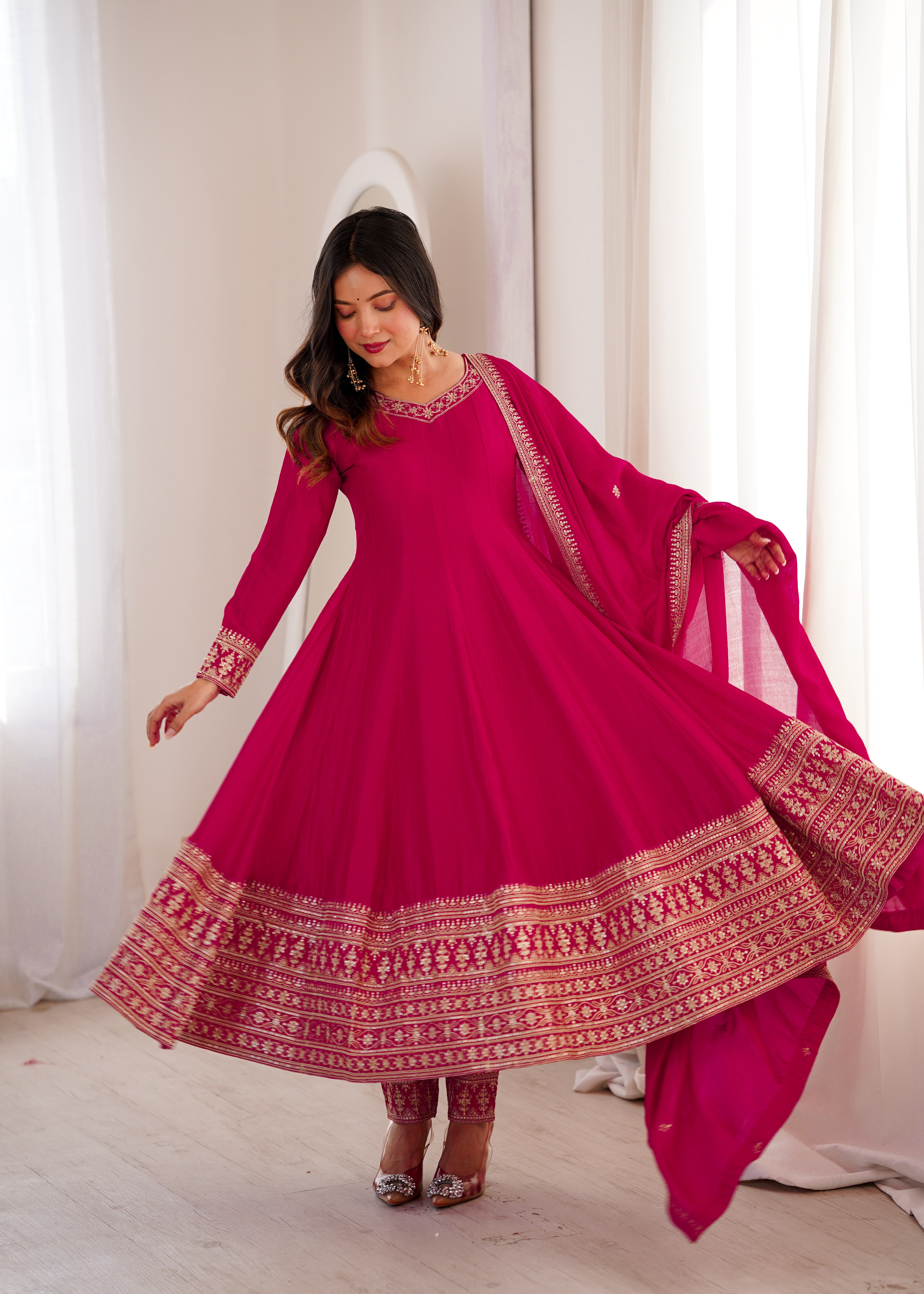 Pink Pure Blooming Vichitra Silk Fabric With Full Kali Pattern Anarkali Suit