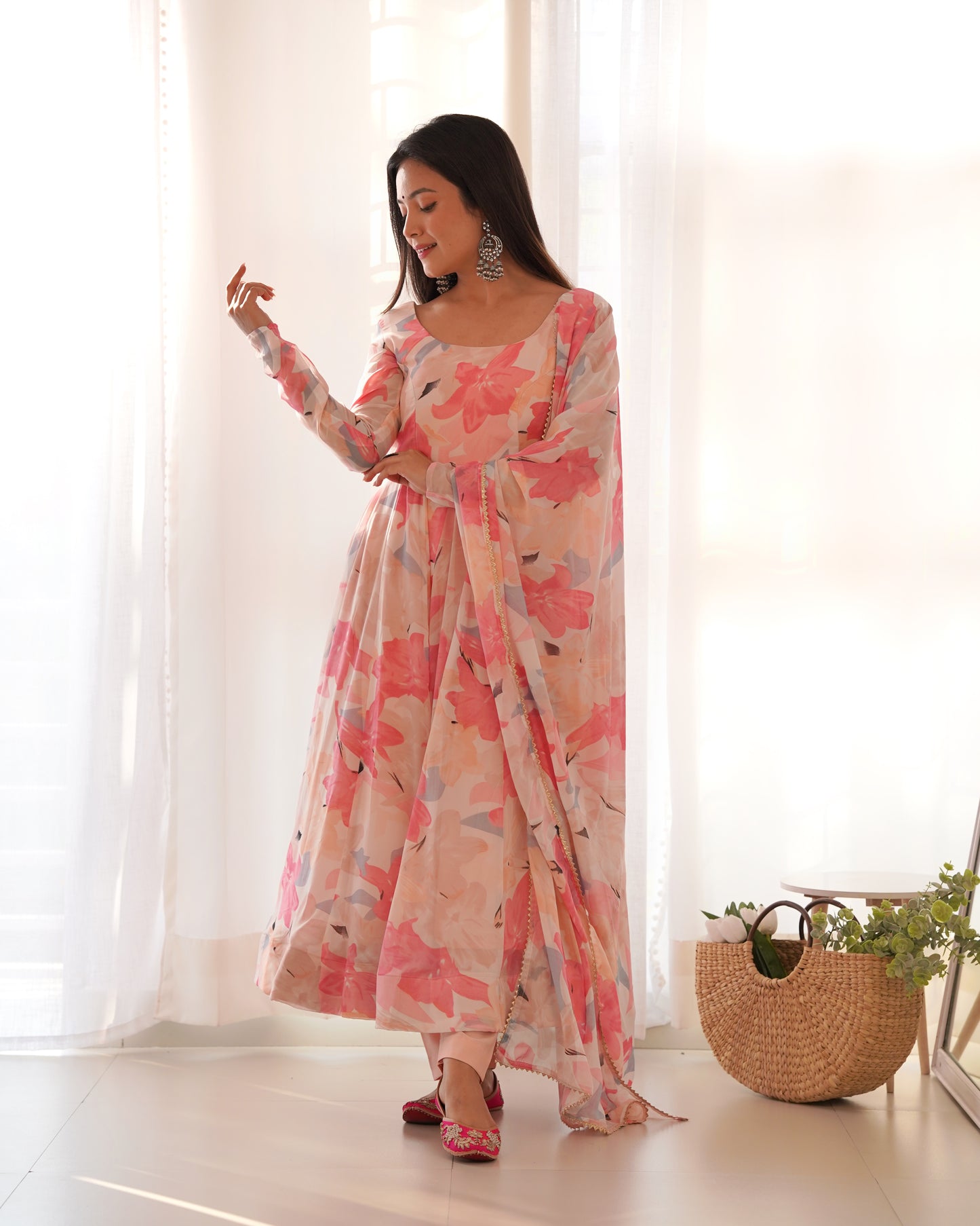 PINK HEAVY PURE FOX GEORGETTE MULTI FLORAL PRINT SALWAR SUIT