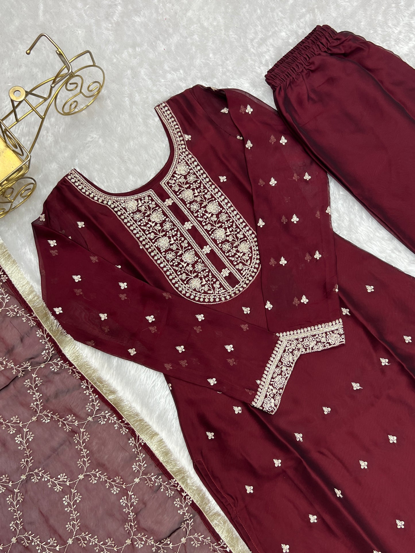 MAROON BEAUTIFUL PURE BLOOMING RANGOLI SILK FABRIC STRAIGHT FIT KURTA WITH DUPPTA SET