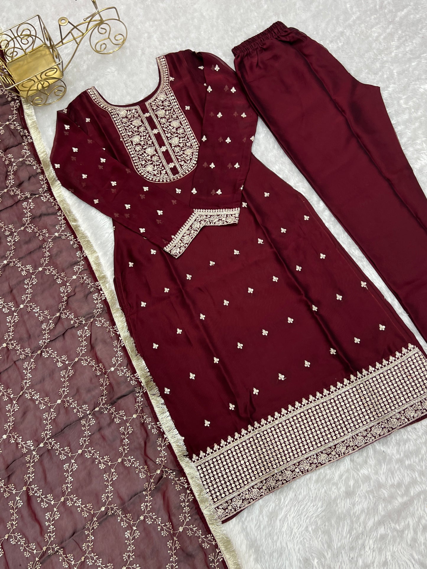 MAROON BEAUTIFUL PURE BLOOMING RANGOLI SILK FABRIC STRAIGHT FIT KURTA WITH DUPPTA SET