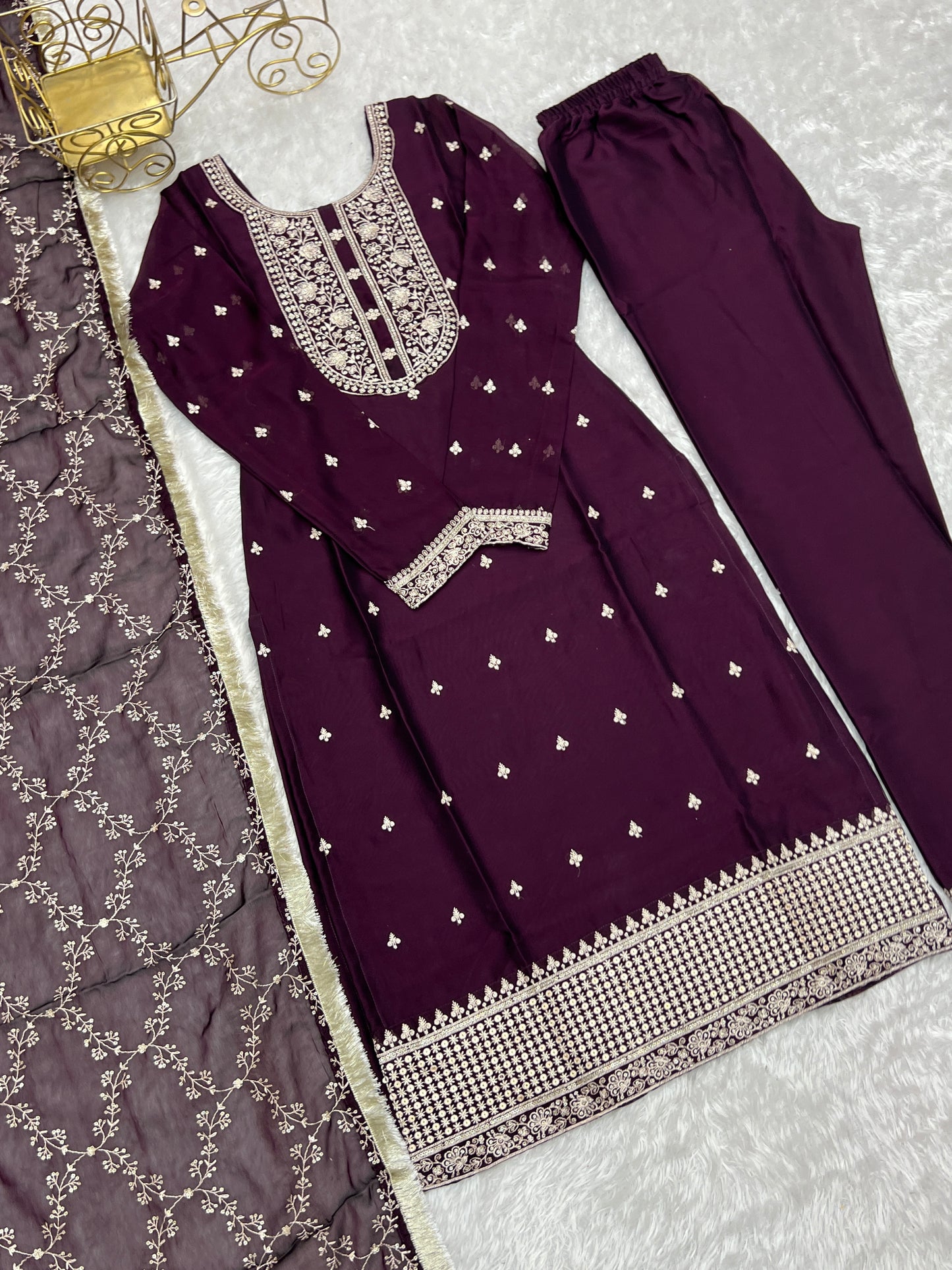 WINE BEAUTIFUL PURE BLOOMING RANGOLI SILK FABRIC STRAIGHT FIT KURTA WITH DUPPTA SET (Copy)