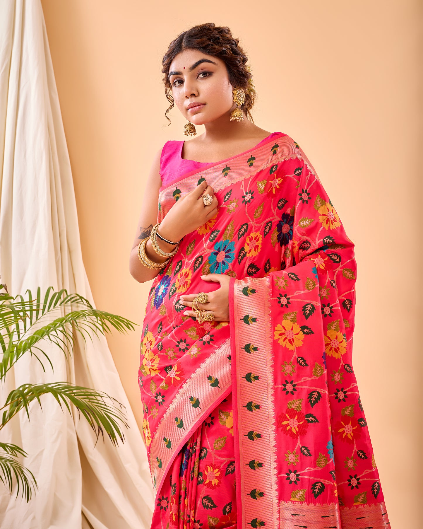 Pink Kashmiri Pashmina Jaal Silk Woven Meenakari Work Saree