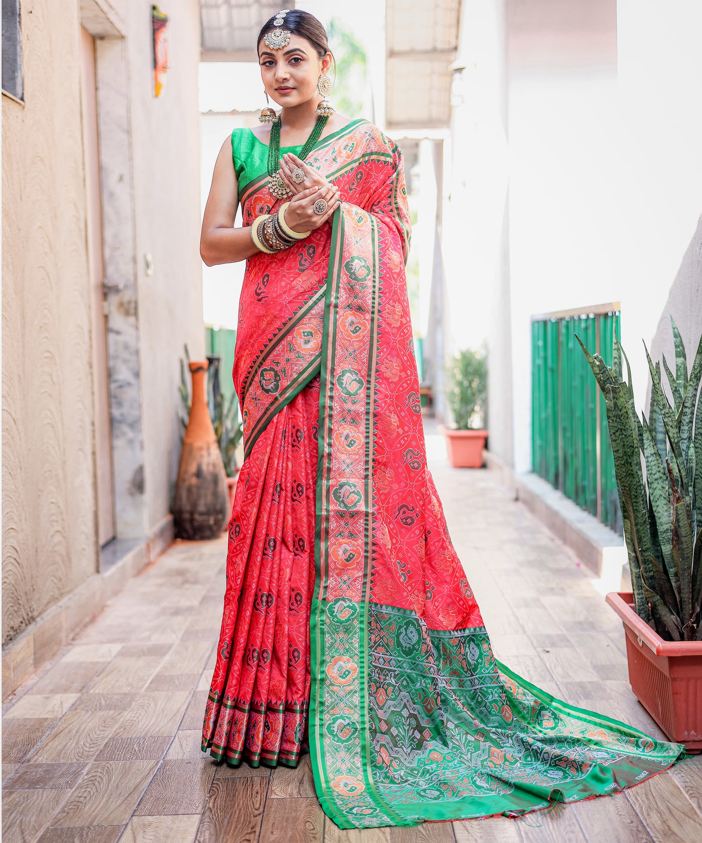 Pink Soft Elegant Patola Silk With All Over Meenakari Patola Weaving Saree