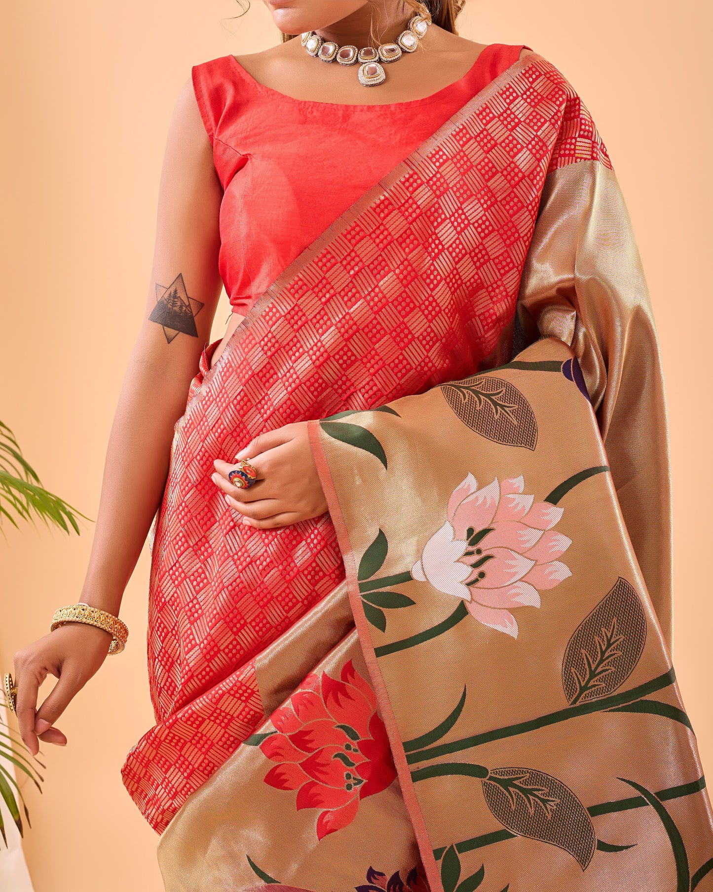 Red Fulrani Paithani Silk Woven Saree