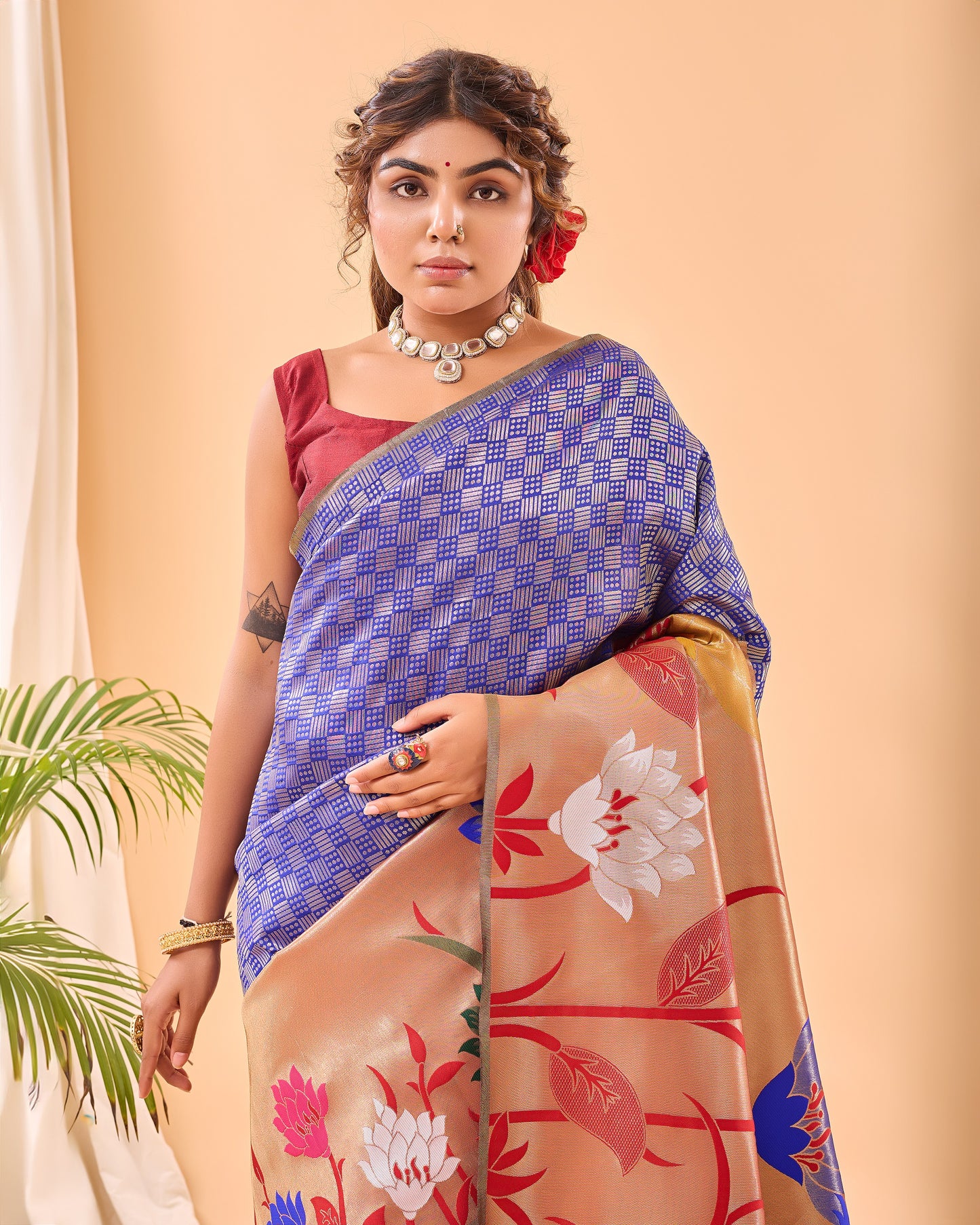 Voilet Fulrani Paithani Silk Woven Saree