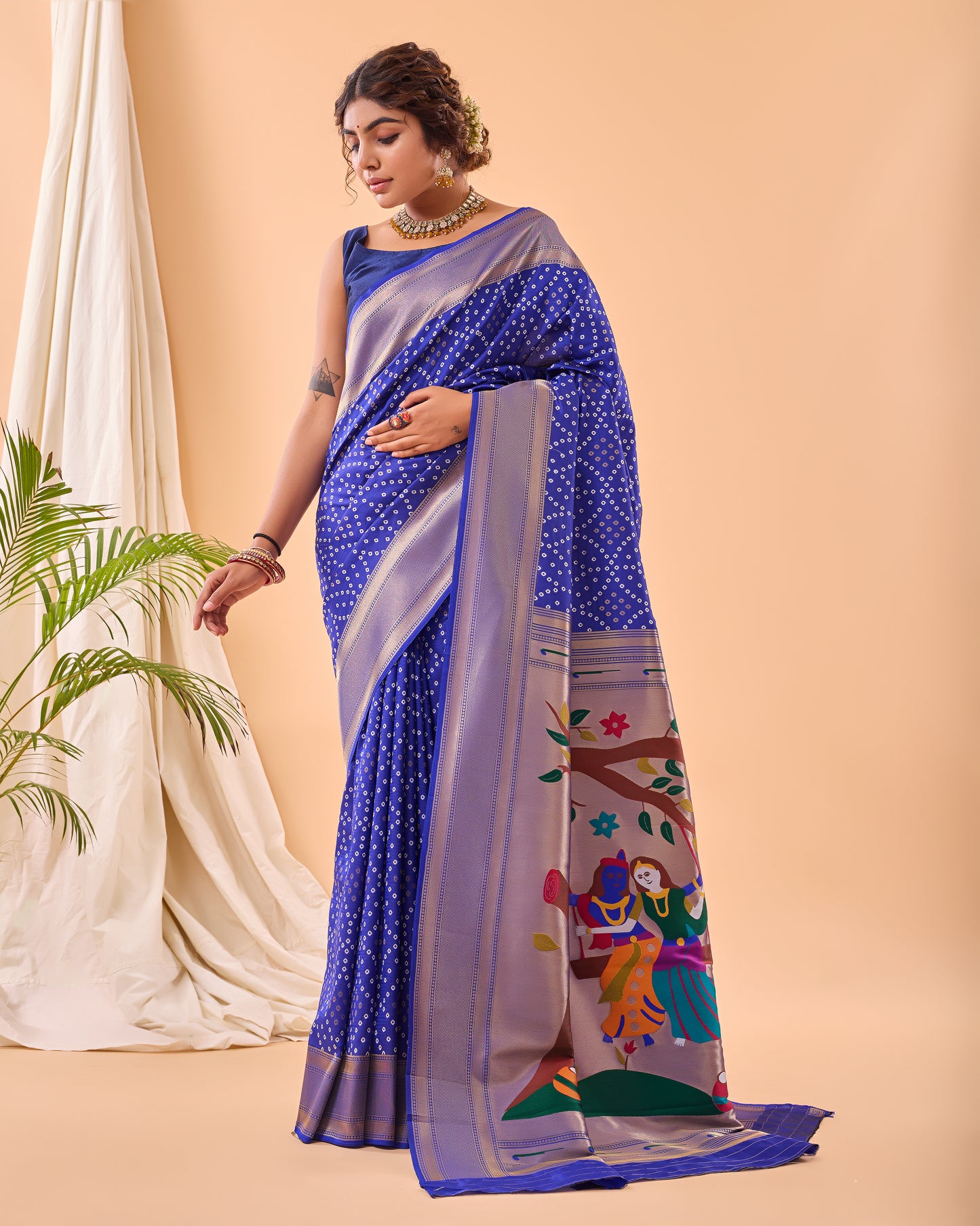 Voilet Bandhej Original Paithani Silk Woven Saree