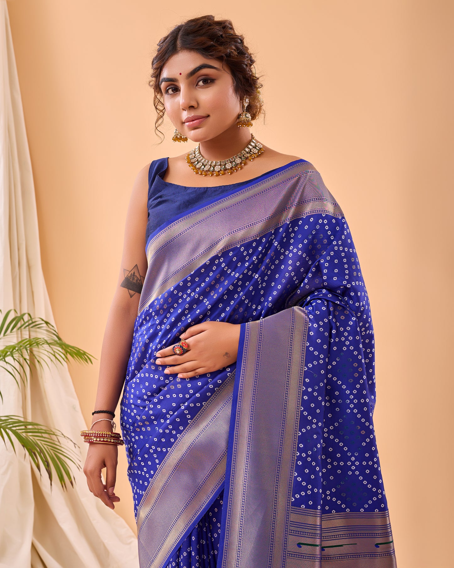 Voilet Bandhej Original Paithani Silk Woven Saree