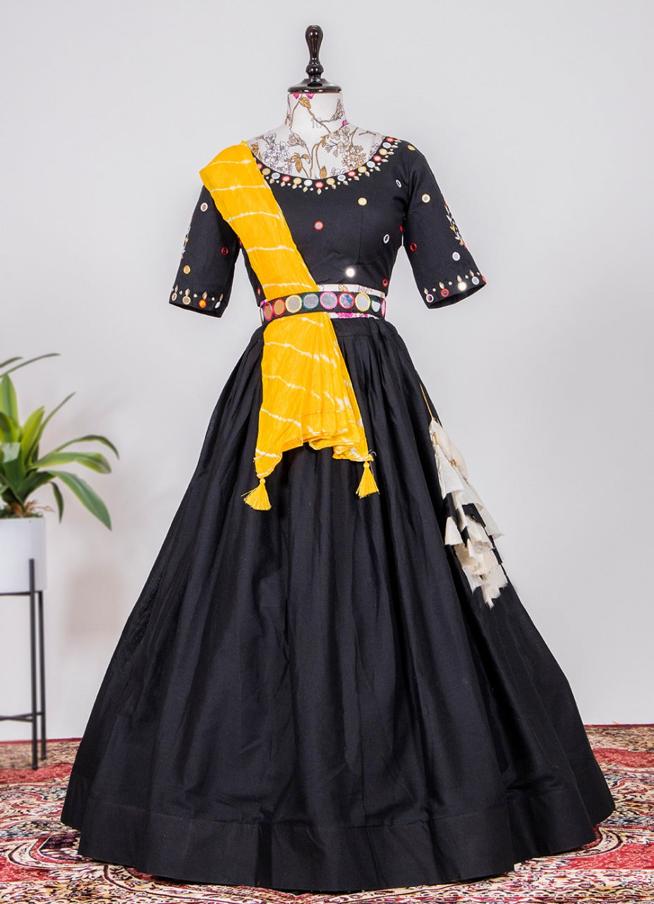 Black Color Plain Cotton Navaratri Chaniya Choli