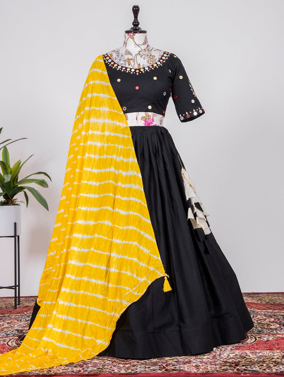 Black Color Plain Cotton Navaratri Chaniya Choli