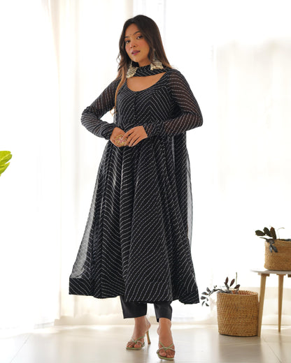 Black Pure Fox Georgette Laheriya Print Fabric Fully Flair Anarkali Duppta With Pent