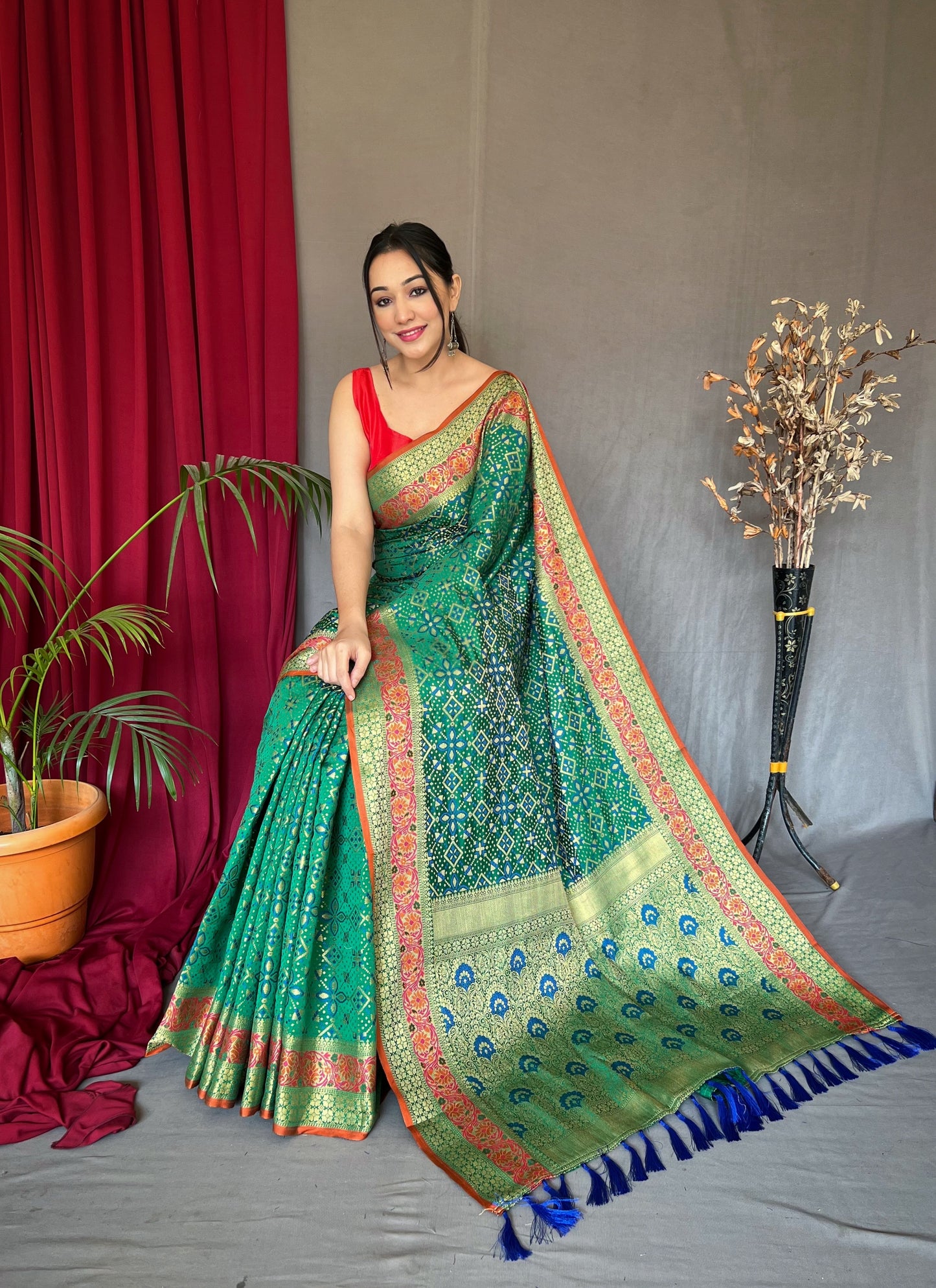 Green Color Ethnic Motifs Zari Silk Blend Patola Saree