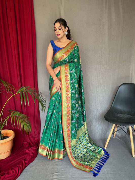 Green Kachii Patola Weaving Saree With Meenakari Border Saree