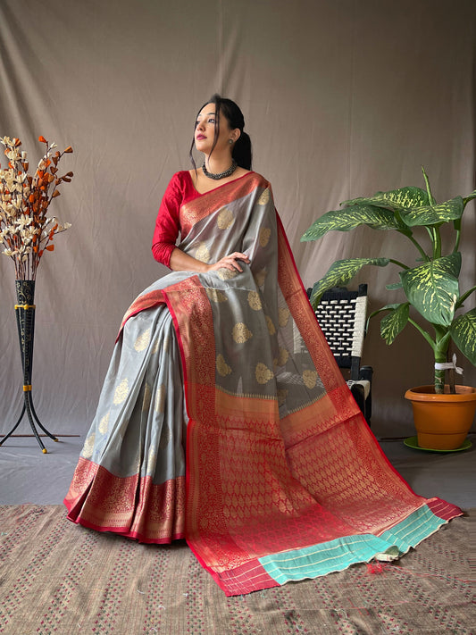 Gray Soft Linen Weaving Sarees With Contrast Weaving Border And Pallu. Paired With Contrast Unstitched Blouse