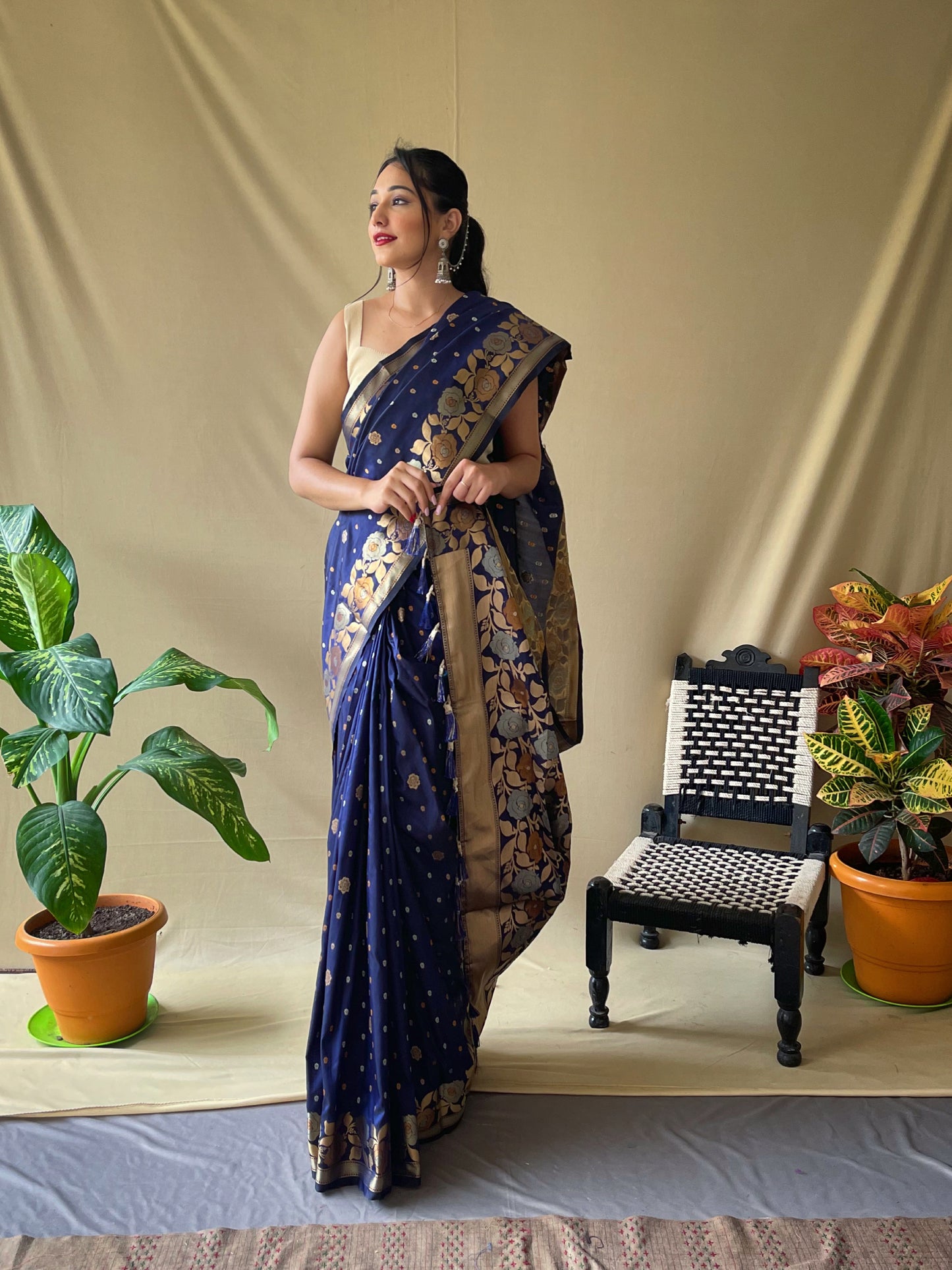 Navy Blue Soft Silk Gold Zari Weaving All Over Having Rich Weaving Saree