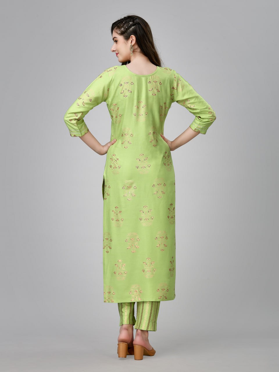 Parrot Color Fully Stiched Rayon Kurti and Pant