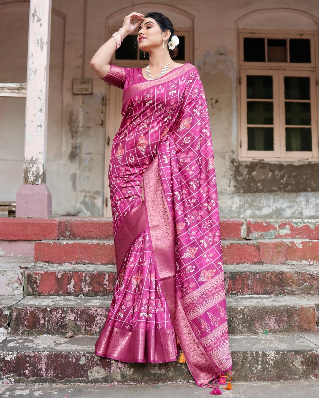 PURE SILK DIGITALLY PRINTED SAREE WEAVED WITH GOLDEN ZARI COMES WITH TASSELS