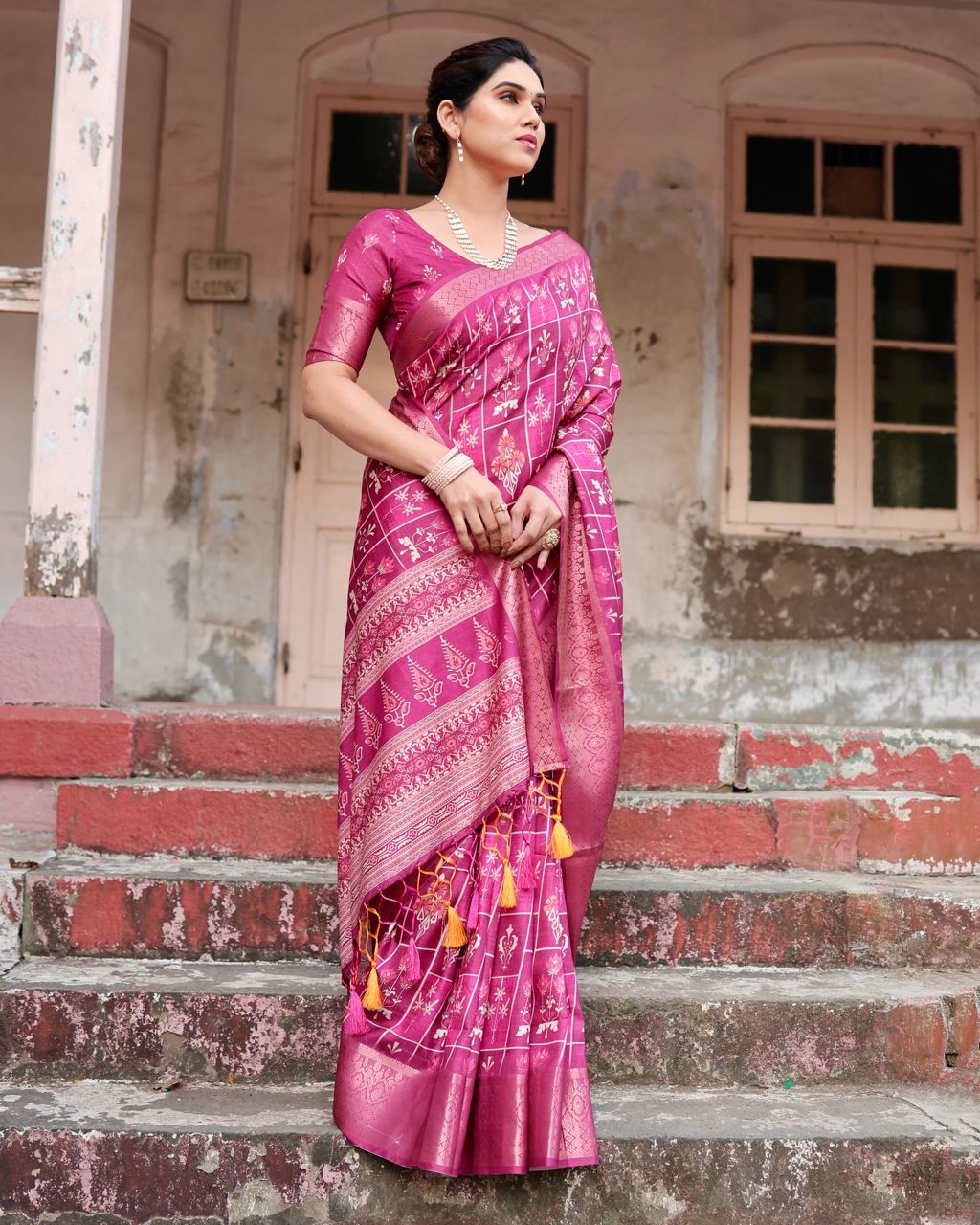 PURE SILK DIGITALLY PRINTED SAREE WEAVED WITH GOLDEN ZARI COMES WITH TASSELS