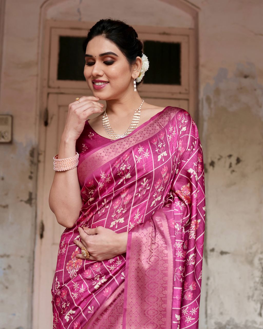 PURE SILK DIGITALLY PRINTED SAREE WEAVED WITH GOLDEN ZARI COMES WITH TASSELS