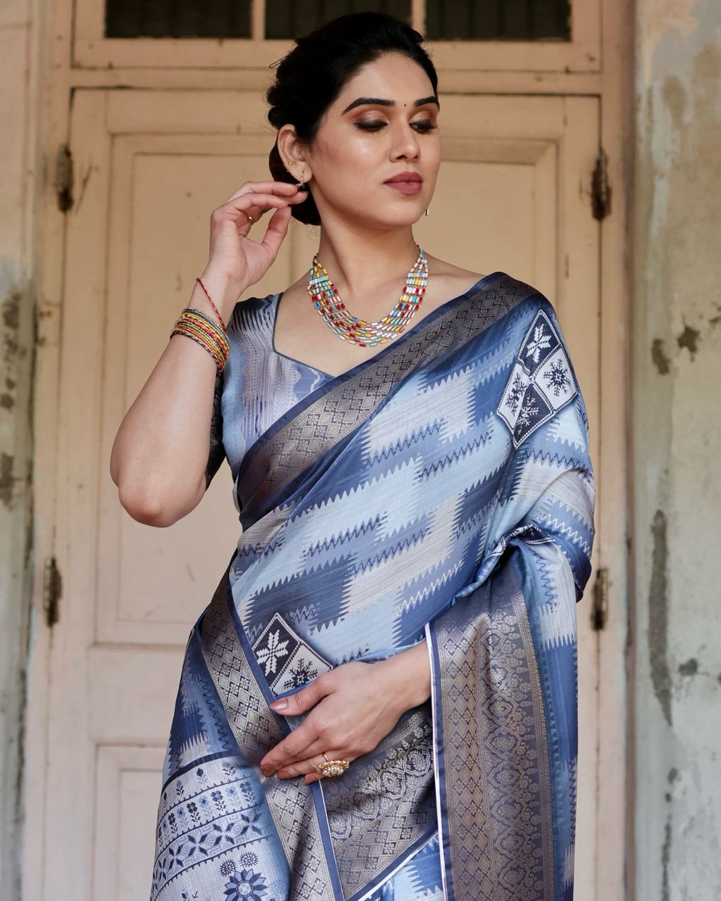 PURE SILK DIGITALLY PRINTED SAREE WEAVED WITH GOLDEN ZARI COMES WITH TASSELS