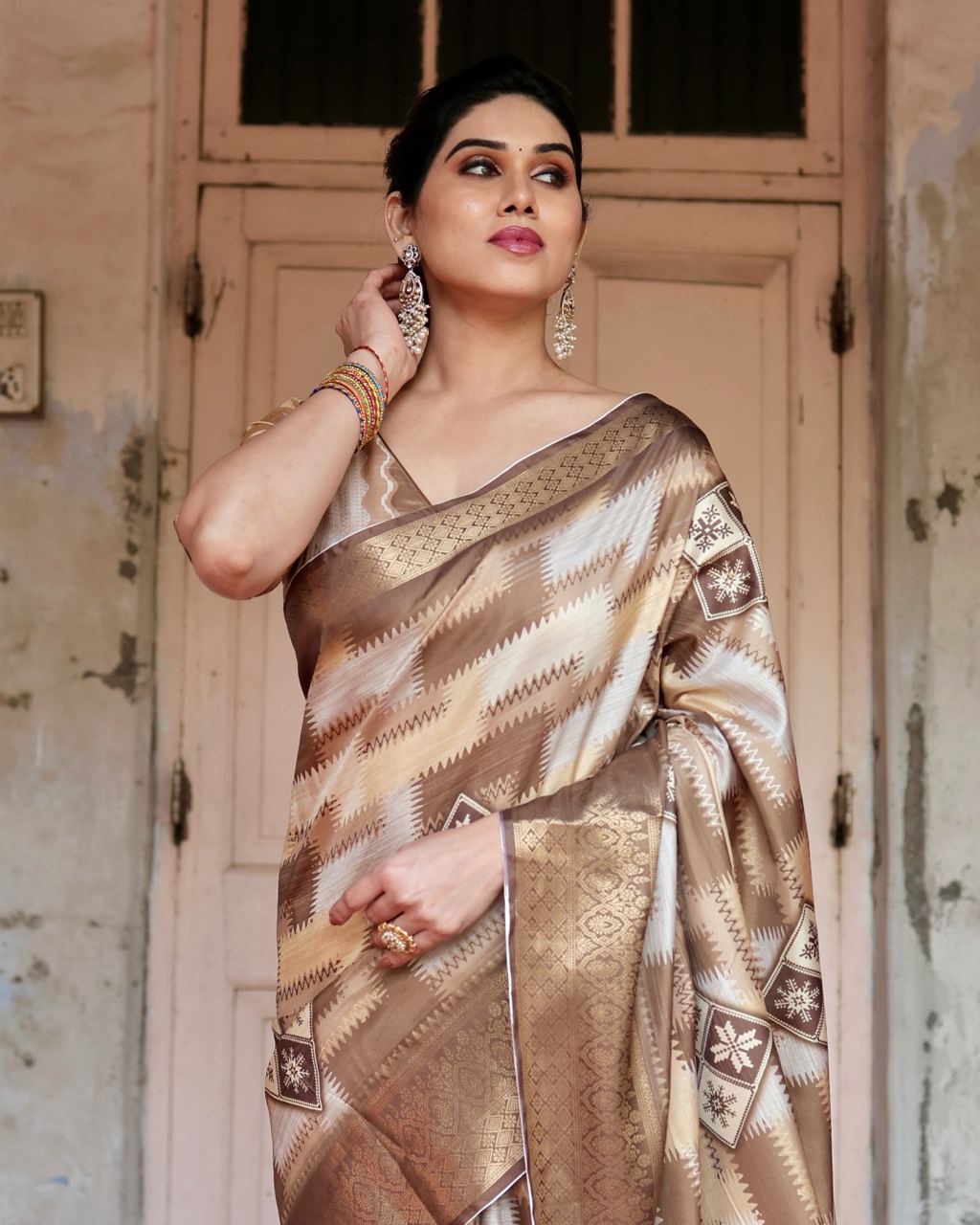 PURE SILK DIGITALLY PRINTED SAREE WEAVED WITH GOLDEN ZARI COMES WITH TASSELS