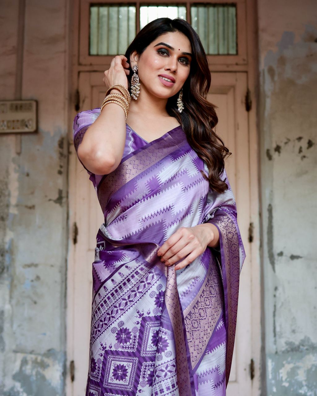 PURE SILK DIGITALLY PRINTED SAREE WEAVED WITH GOLDEN ZARI COMES WITH TASSELS