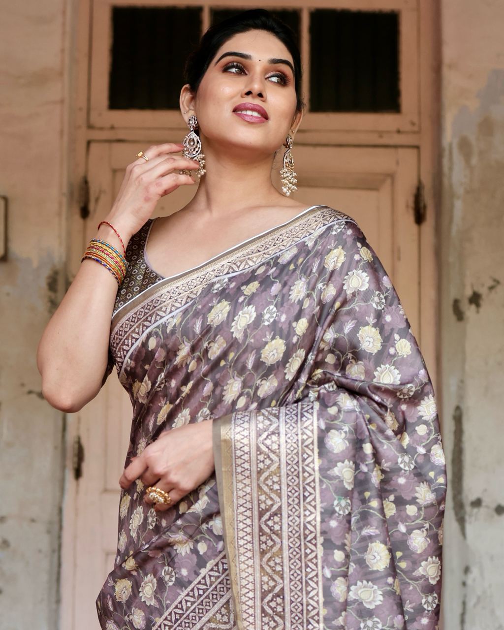 PURE SILK DIGITALLY PRINTED SAREE WEAVED WITH GOLDEN ZARI COMES WITH TASSELS