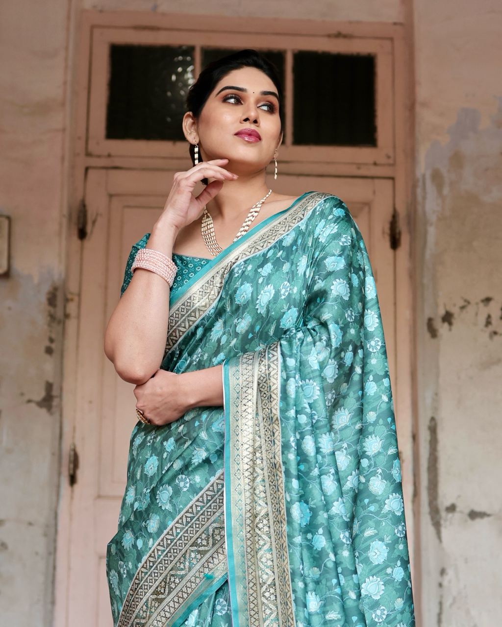 PURE SILK DIGITALLY PRINTED SAREE WEAVED WITH GOLDEN ZARI COMES WITH TASSELS