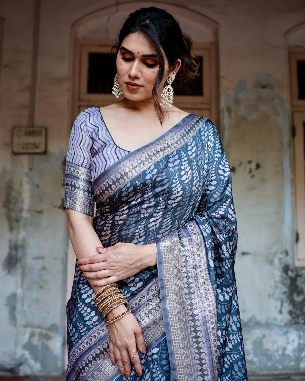 PURE SILK DIGITALLY PRINTED SAREE WEAVED WITH GOLDEN ZARI COMES WITH TASSELS