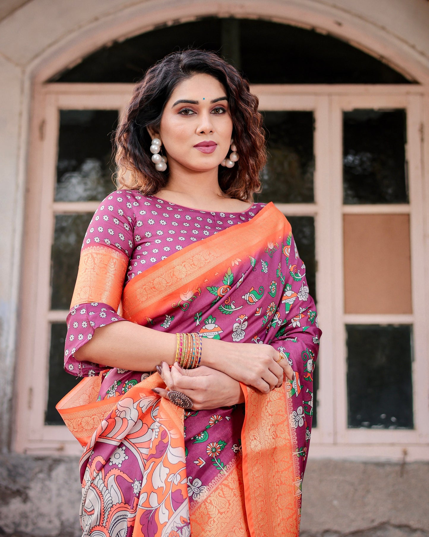 PURE SILK DIGITALLY PRINTED SAREE WEAVED WITH GOLDEN ZARI COMES WITH TASSELS