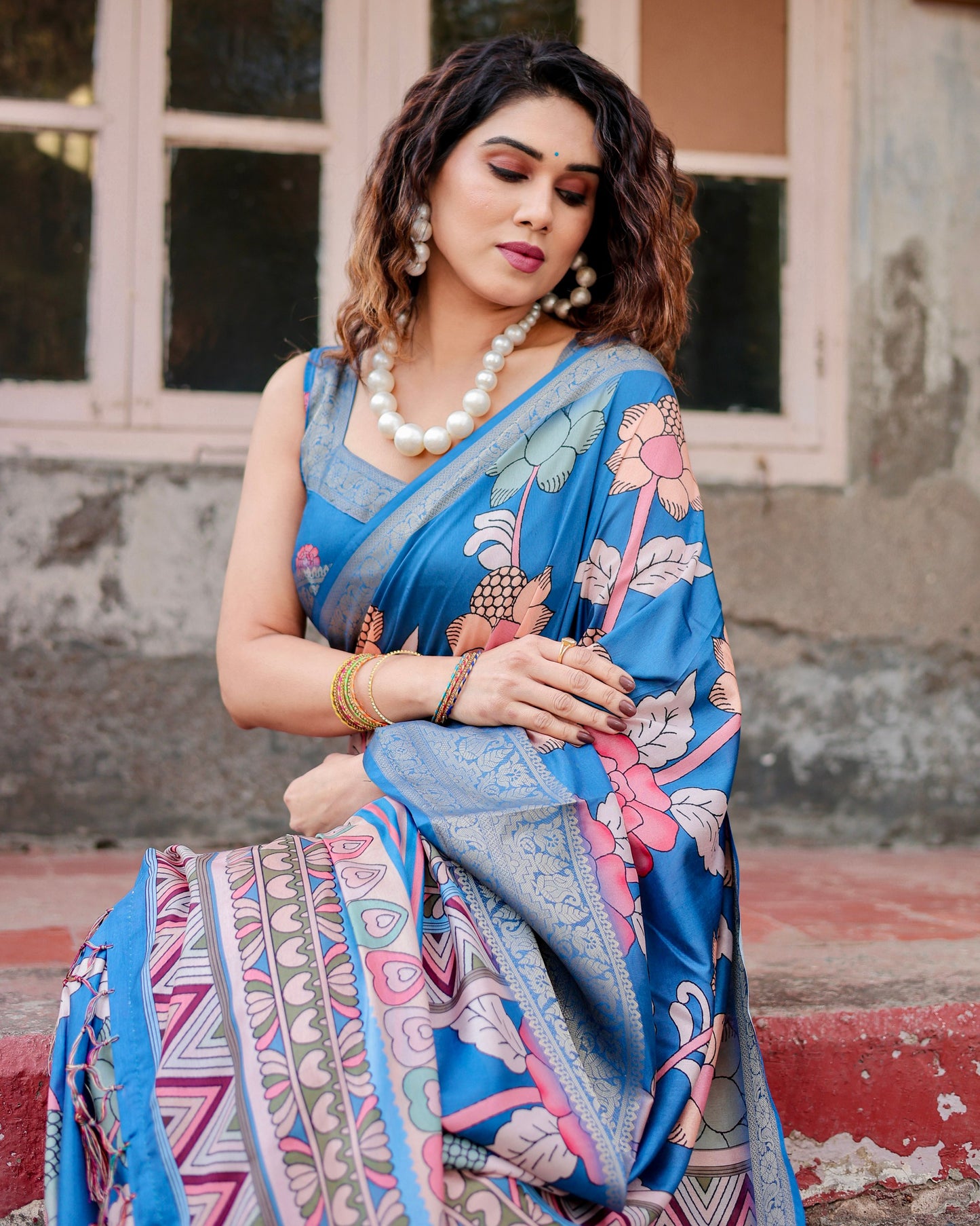 PURE SILK DIGITALLY PRINTED SAREE WEAVED WITH GOLDEN ZARI COMES WITH TASSELS