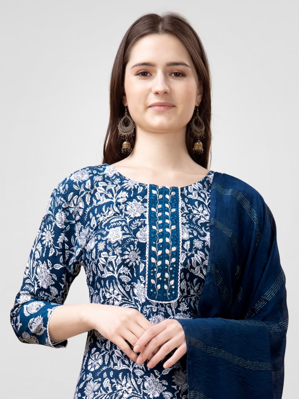 Morpich Color Rayon Print with Embroidery and Fancy Lace Work Kurti Pant Dupatta