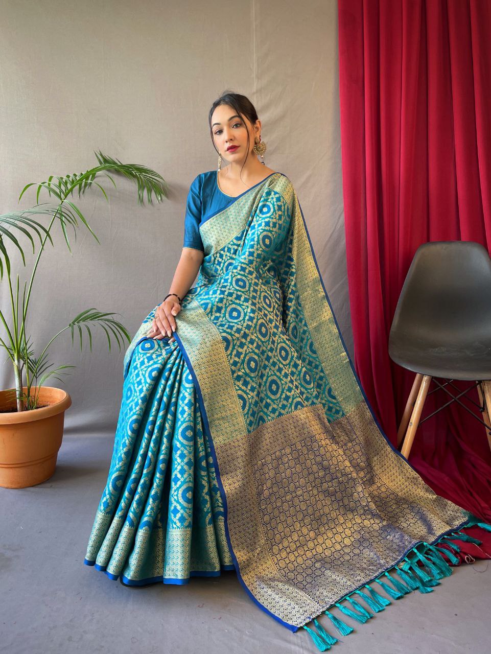 Firozi Blue Pure Patola Waved Silk Saree