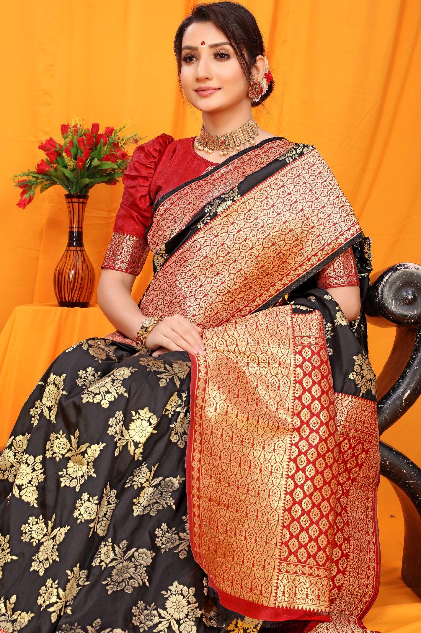 Black Kanchipuram Pure Silk Handloom Saree With Pure Jari Wewing Work