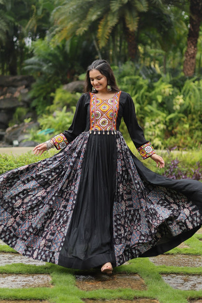 Black Color 14 Kg Reyon With Kutchi Gamthi Work Navratri Collection Gown