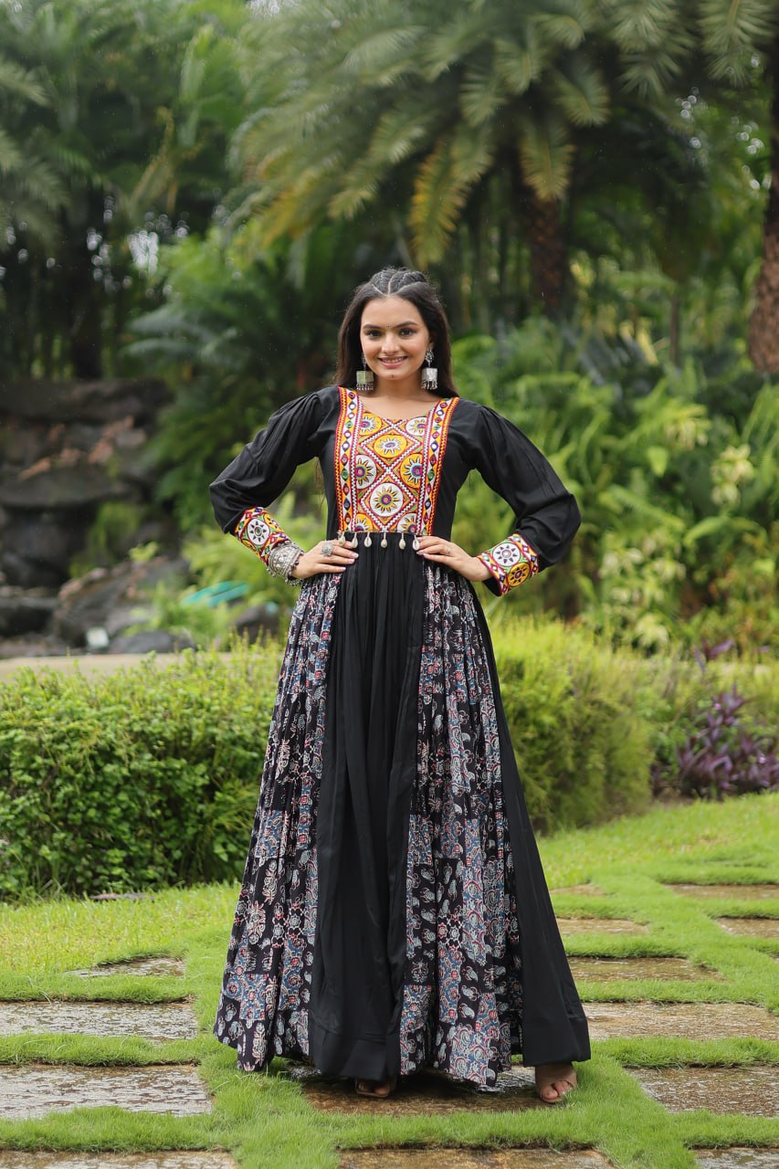 Black Color 14 Kg Reyon With Kutchi Gamthi Work Navratri Collection Gown