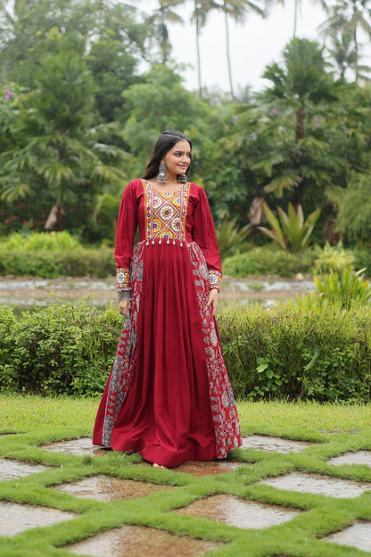 Maroon Color 14 Kg Reyon With Kutchi Gamthi Work Navratri Collection Gown