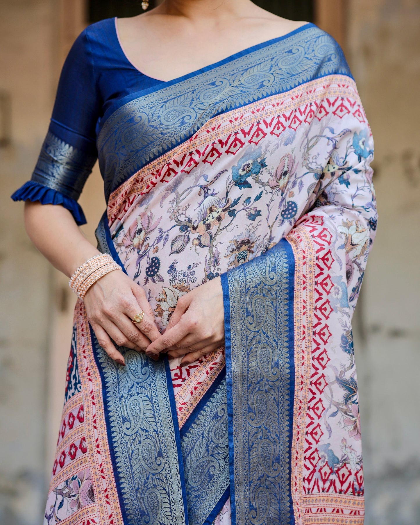 PURE SILK DIGITALLY PRINTED SAREE WEAVED WITH GOLDEN ZARI COMES WITH TASSELS