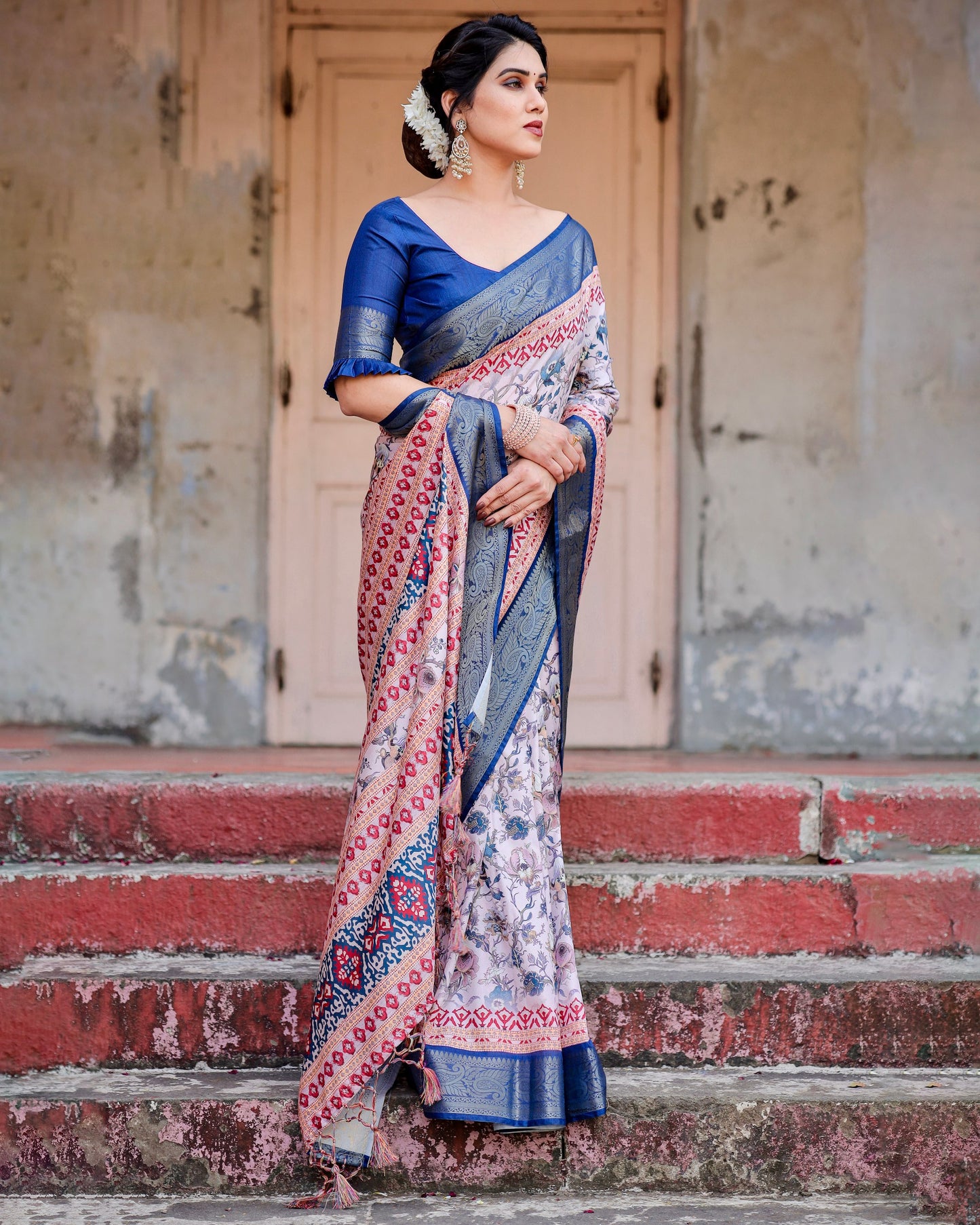 PURE SILK DIGITALLY PRINTED SAREE WEAVED WITH GOLDEN ZARI COMES WITH TASSELS