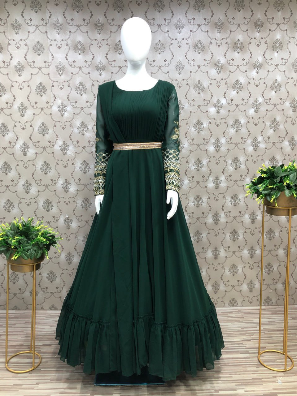 Net Heavy Frill Gown at Rs 3200 in Patna | ID: 2850592109830-demhanvico.com.vn